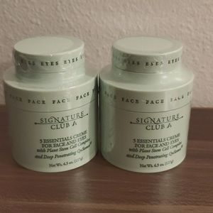 Signature Club A 5 Essentials Creme Set of two